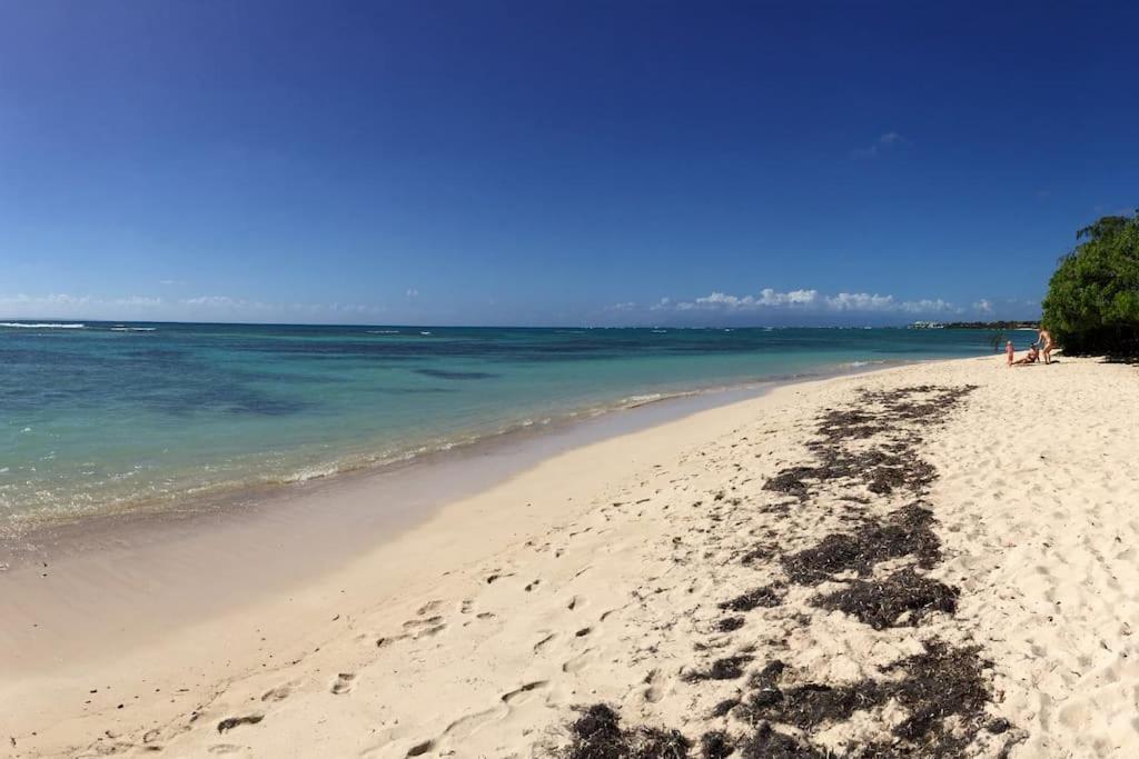 Villa Petite Terre A 50 Metres De La Plage Saint-Francois  Exteriér fotografie